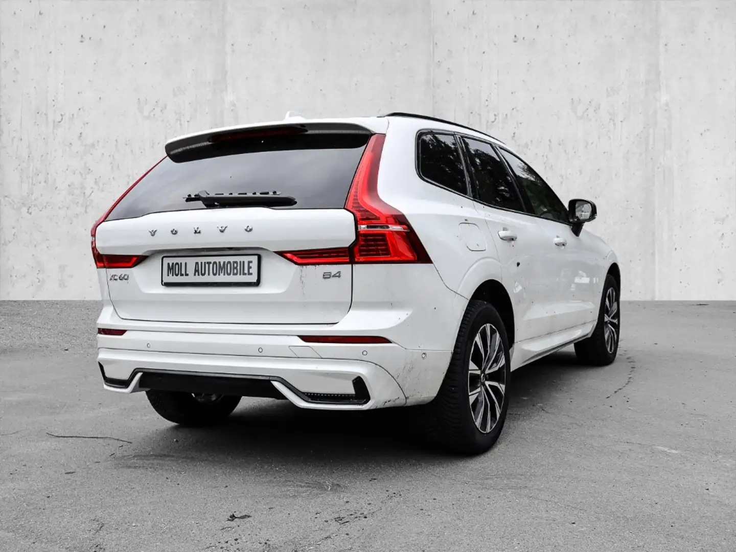 Volvo XC60 Plus Dark 2WD B4 Diesel EU6d digitales Cockpit Mem Weiß - 2