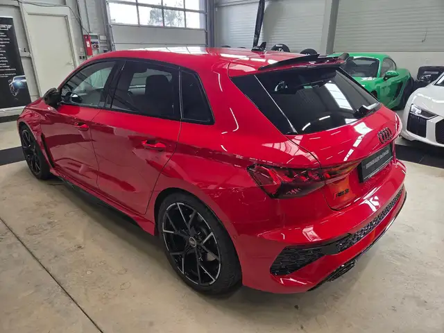 Audi RS3 view 14