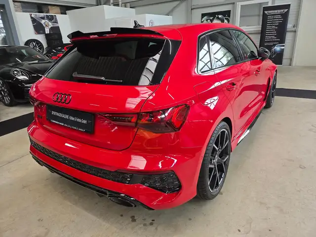 Audi RS3 view 11
