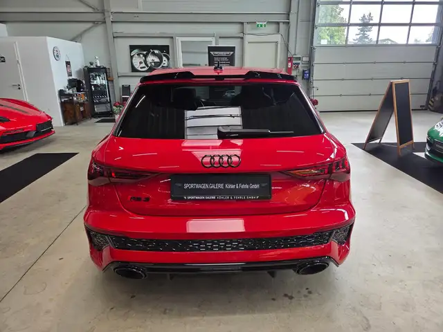 Audi RS3 view 12