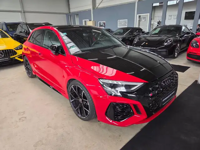 Audi RS3 view 8