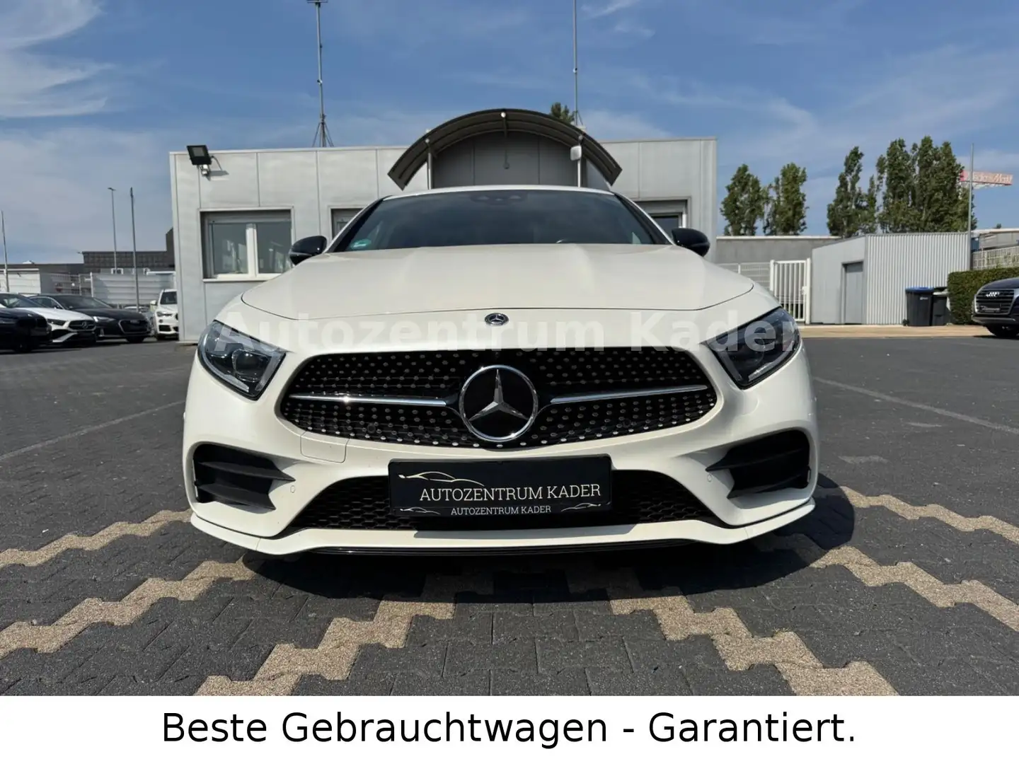 Mercedes-Benz CLS 400 d 4Matic*S-Dach*AMG Line*Matrix*Navi*Led Weiß - 1