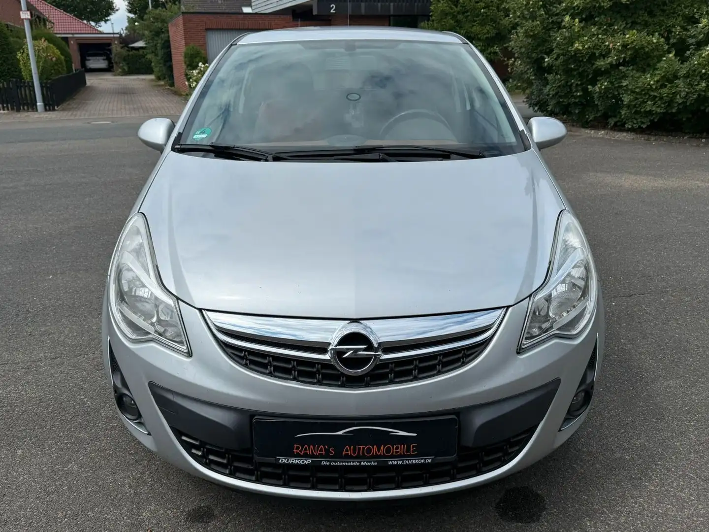 Opel Corsa D Satellite Zilver - 2