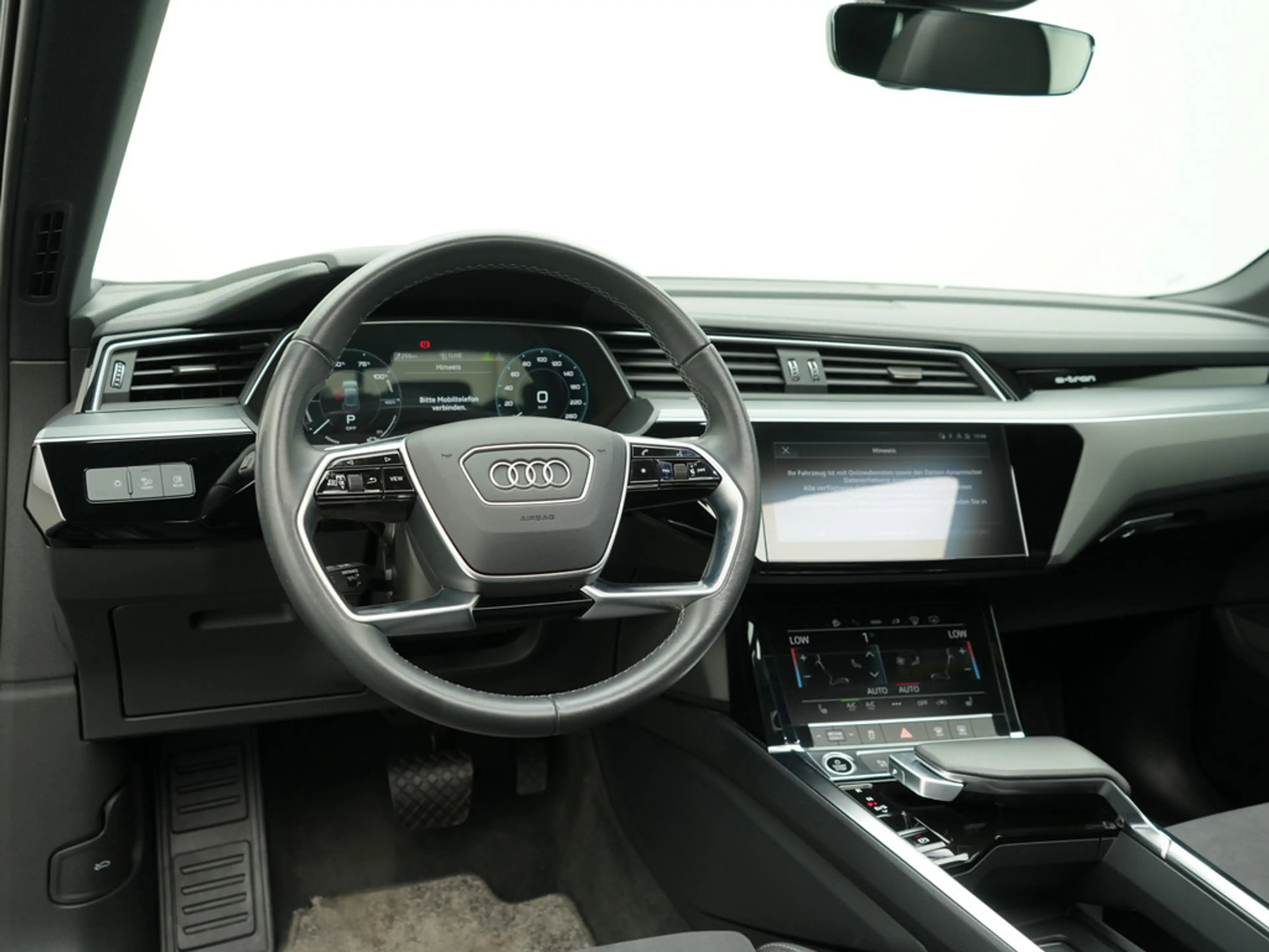 Audi Q8 e-tron quattro ACC AHK 360°KAM PANO B&O LEDER — photo 12