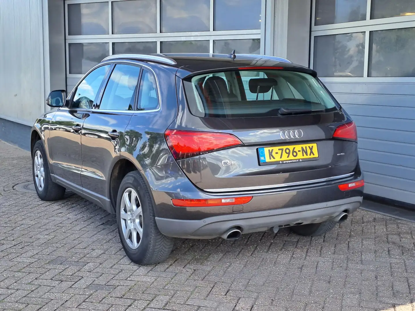 Audi Q5 2.0 TFSI quattro Pro Line Plus Trekhaak, Cruise Co Grijs - 2