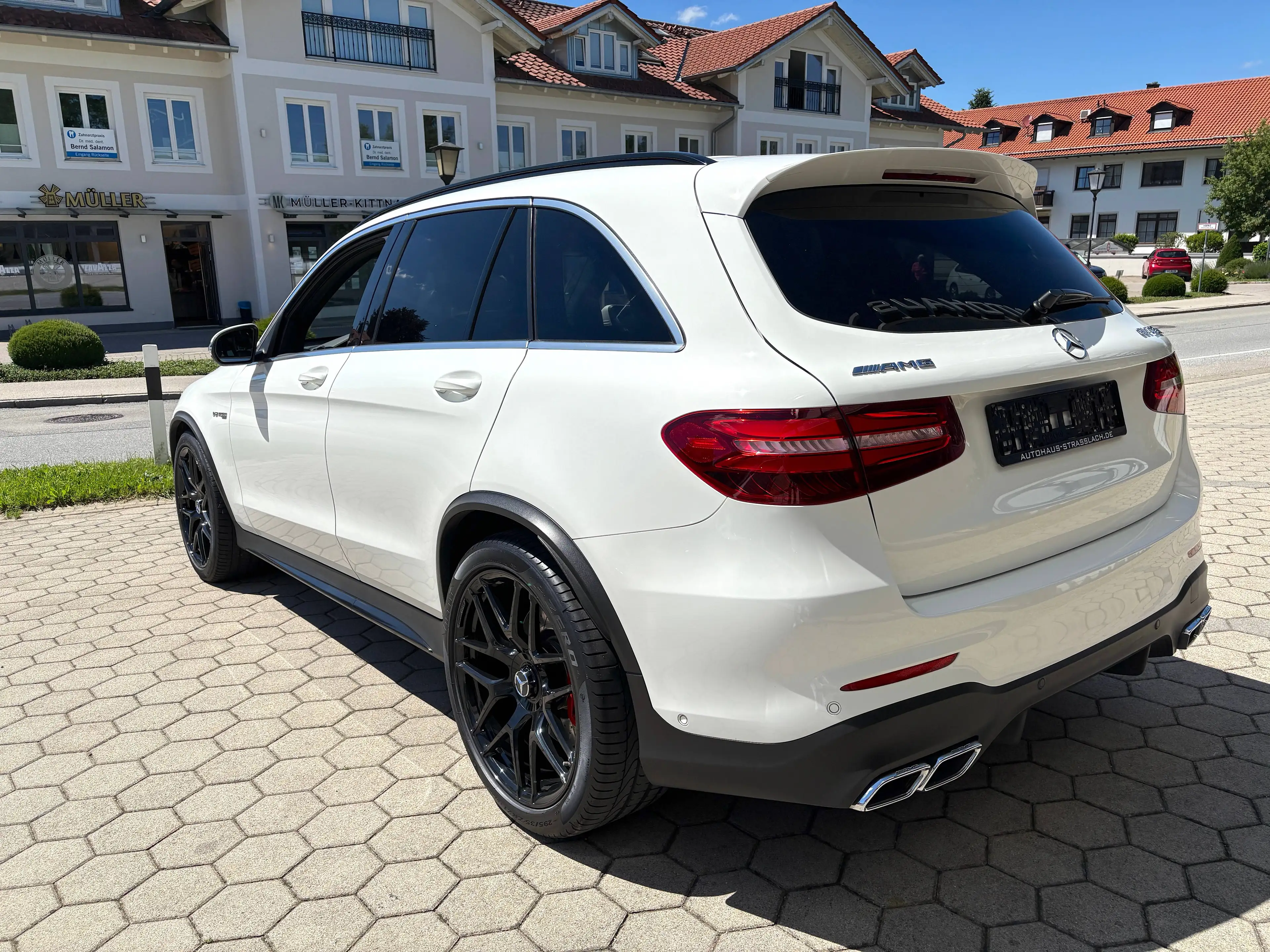 Mercedes-Benz GLC 63 AMG GLC 63 S AMG 4Matic (253.989) — photo 3