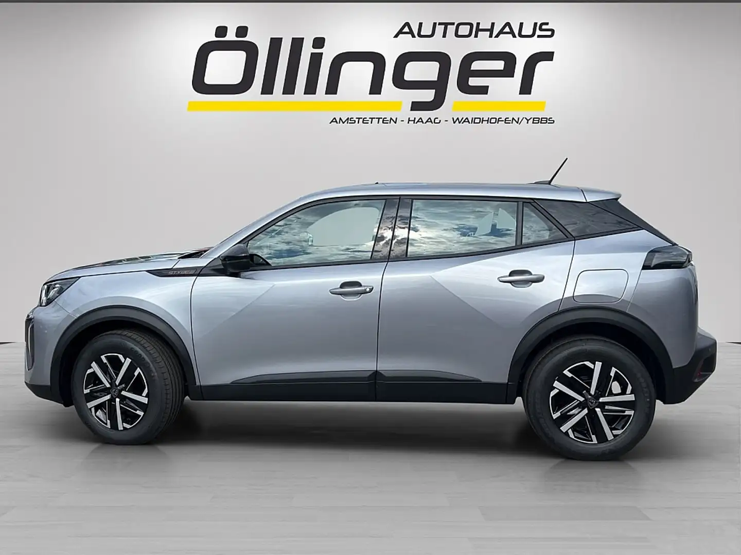 Peugeot 2008 PureTech 100 S&S Style 6-Gang-Manuell Grau - 2
