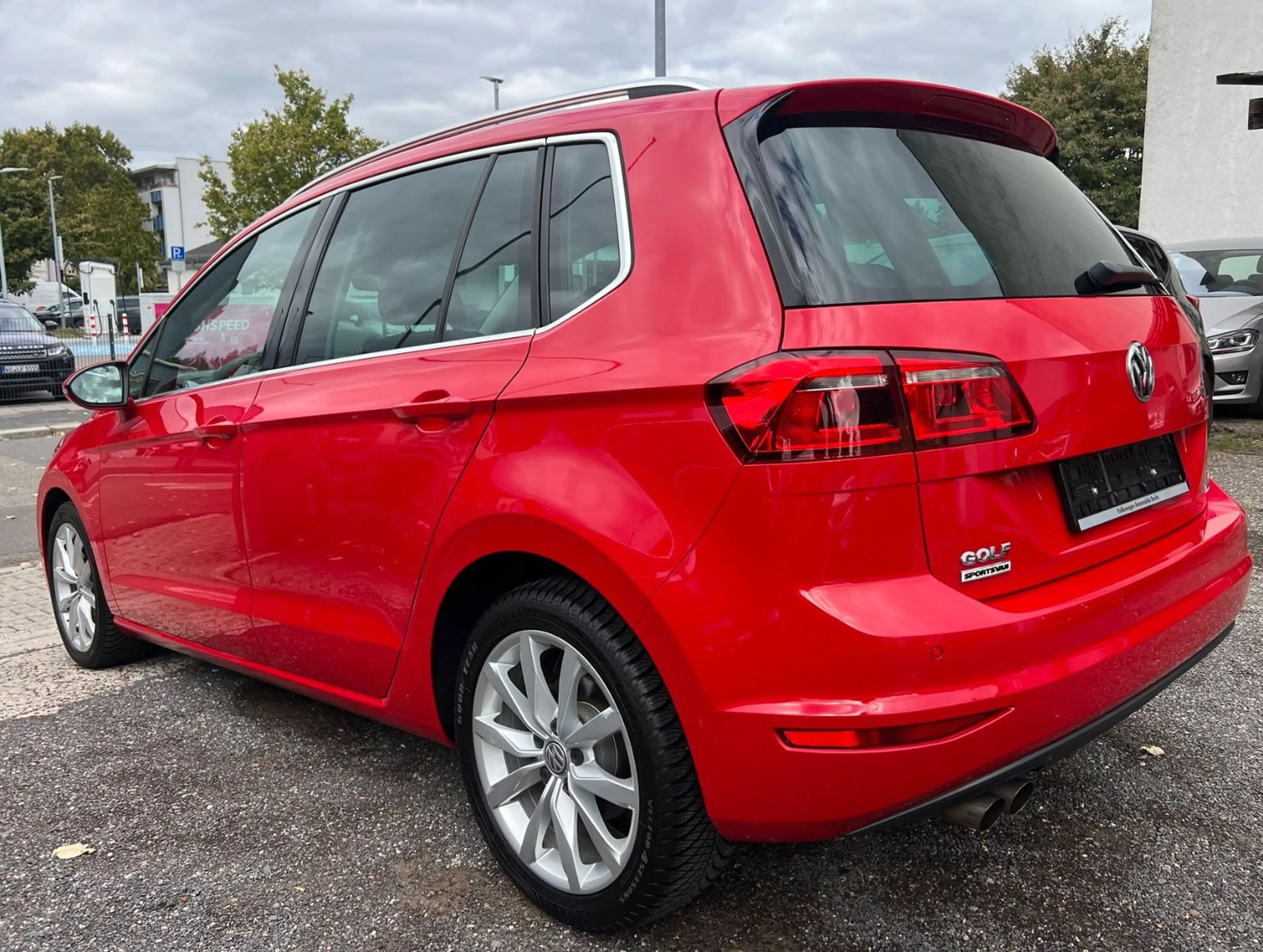Volkswagen Golf Sportsvan 1.4 TSI 92kW DSG Highline*1.Hand* — photo 5