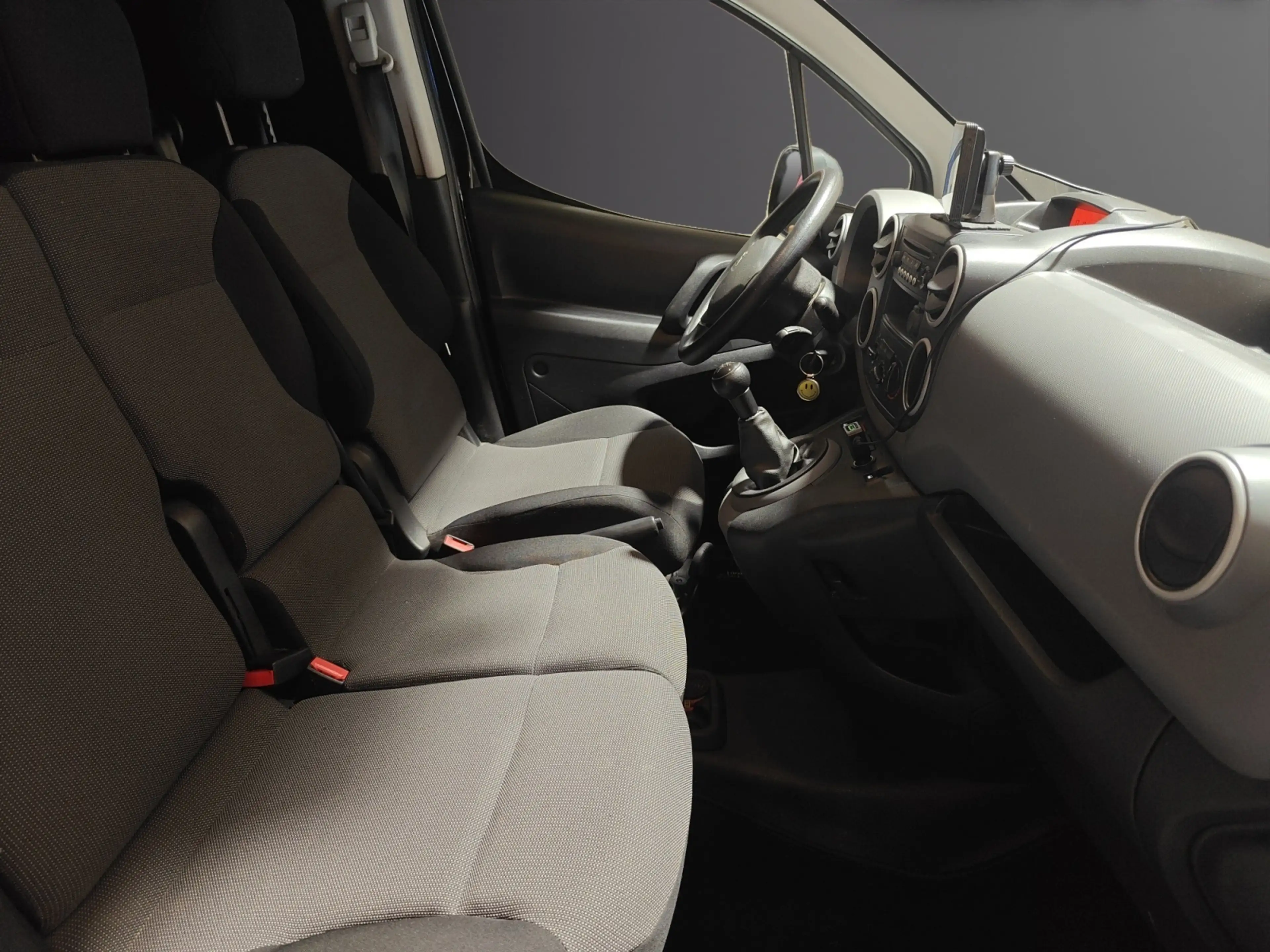 Peugeot Partner Partner 1.6 16V 98 VTi L1 Komfort Plus — photo 6
