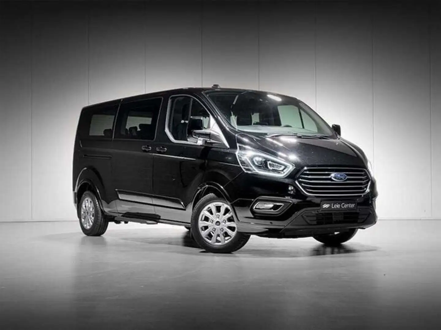 Ford Tourneo Custom TDCi L2H1 AUT - Minibus Negro - 1