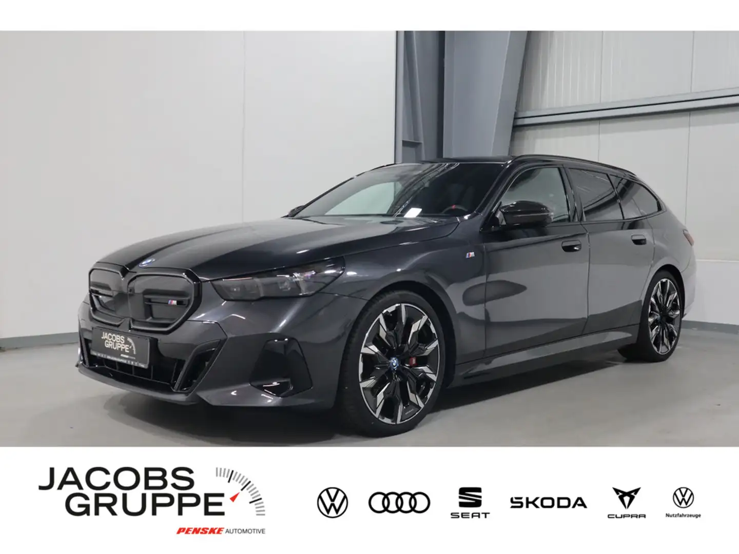 BMW i5 Touring M60 xDrive Pano*LED*AreaView * Szary - 1