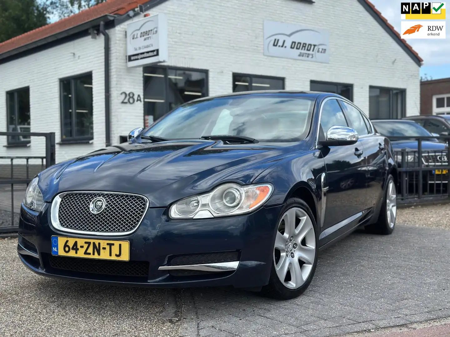 Jaguar XF 2.7D V6 Luxury schuifdak|goede staat! Blauw - 1