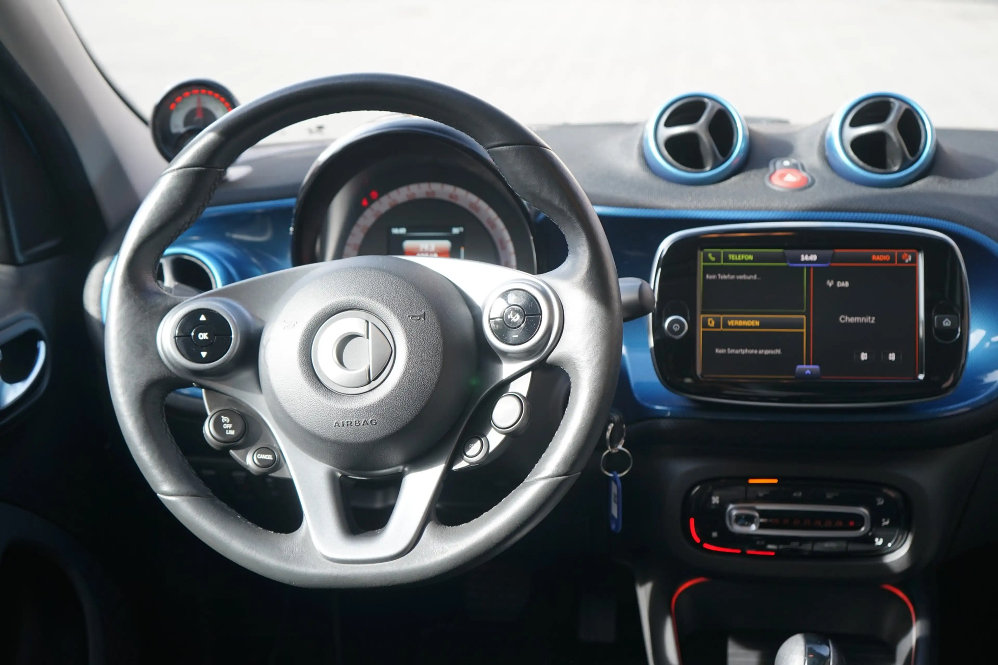 smart forFour forfour electric drive / EQ LED Kamera Klimaaut. — photo 11