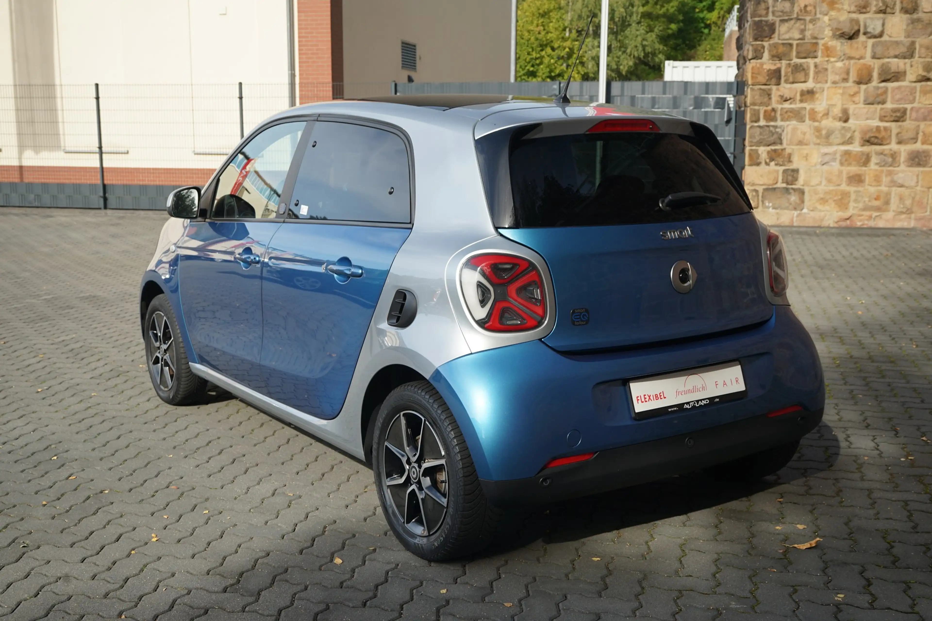 smart forFour forfour electric drive / EQ LED Kamera Klimaaut. — photo 4