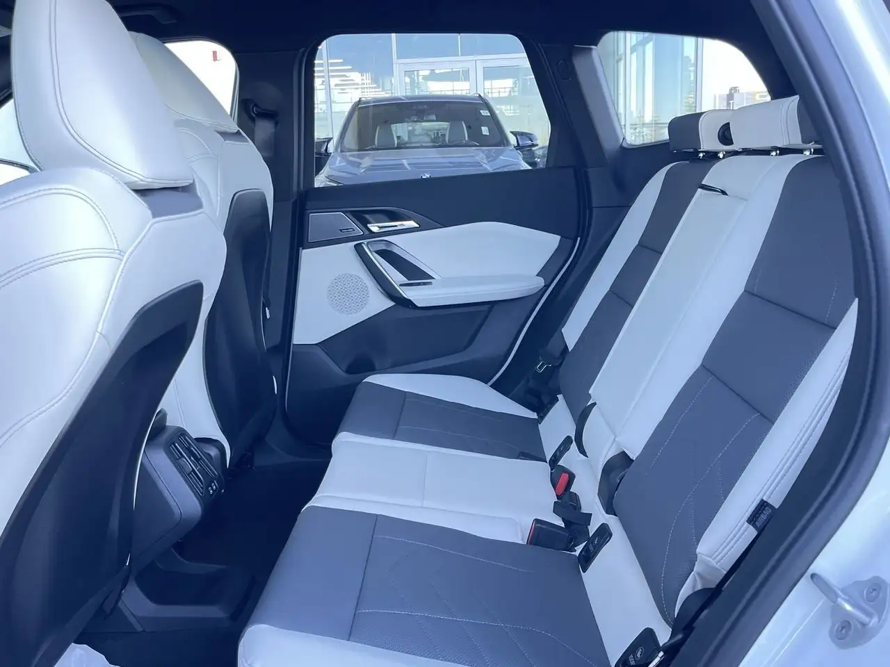 BMW X1 снимка BMW X1