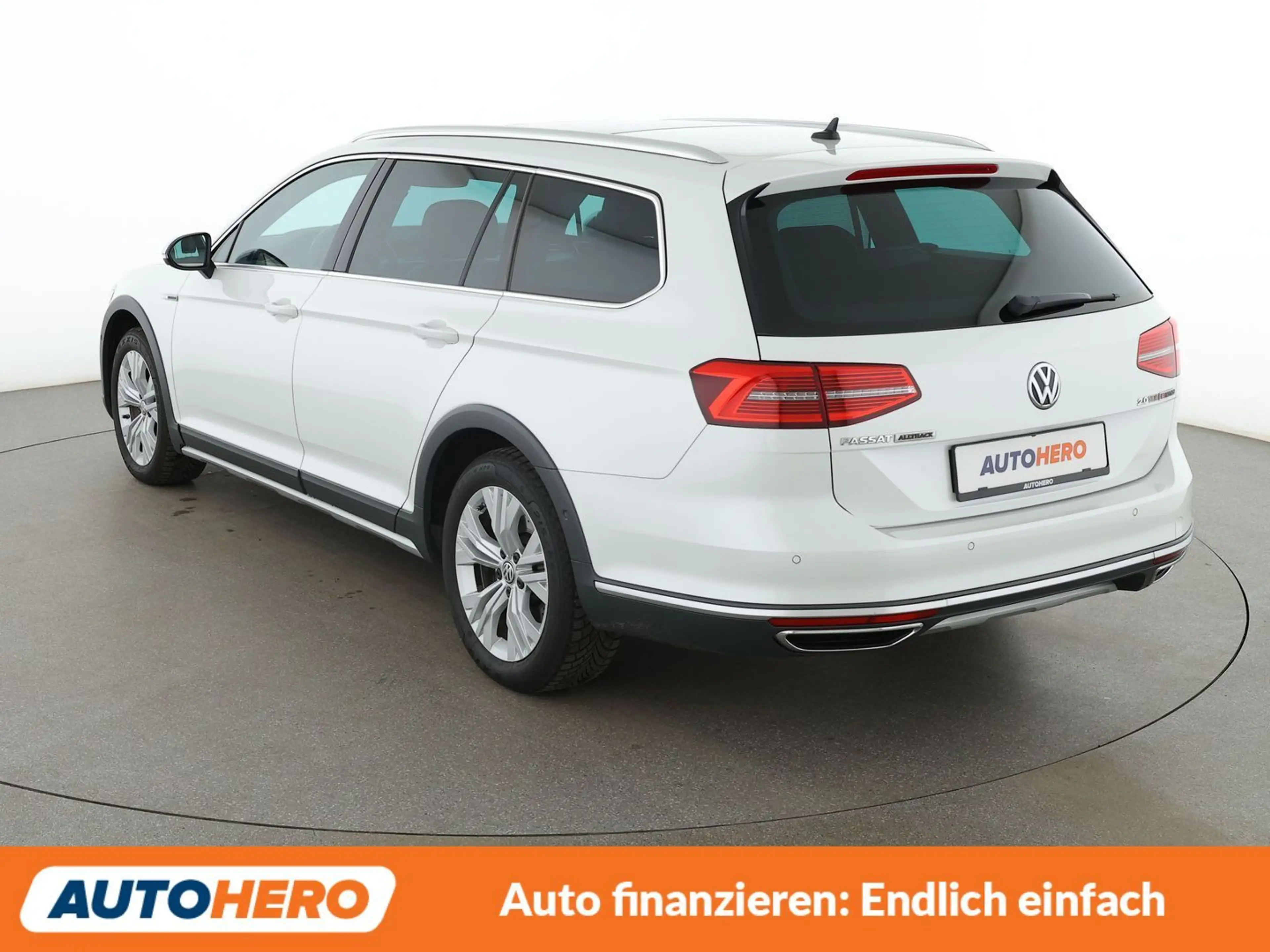 Volkswagen Passat Alltrack 2.0 TDI 4Motion BlueMotion Tech Aut.*NAVI*360* — photo 4