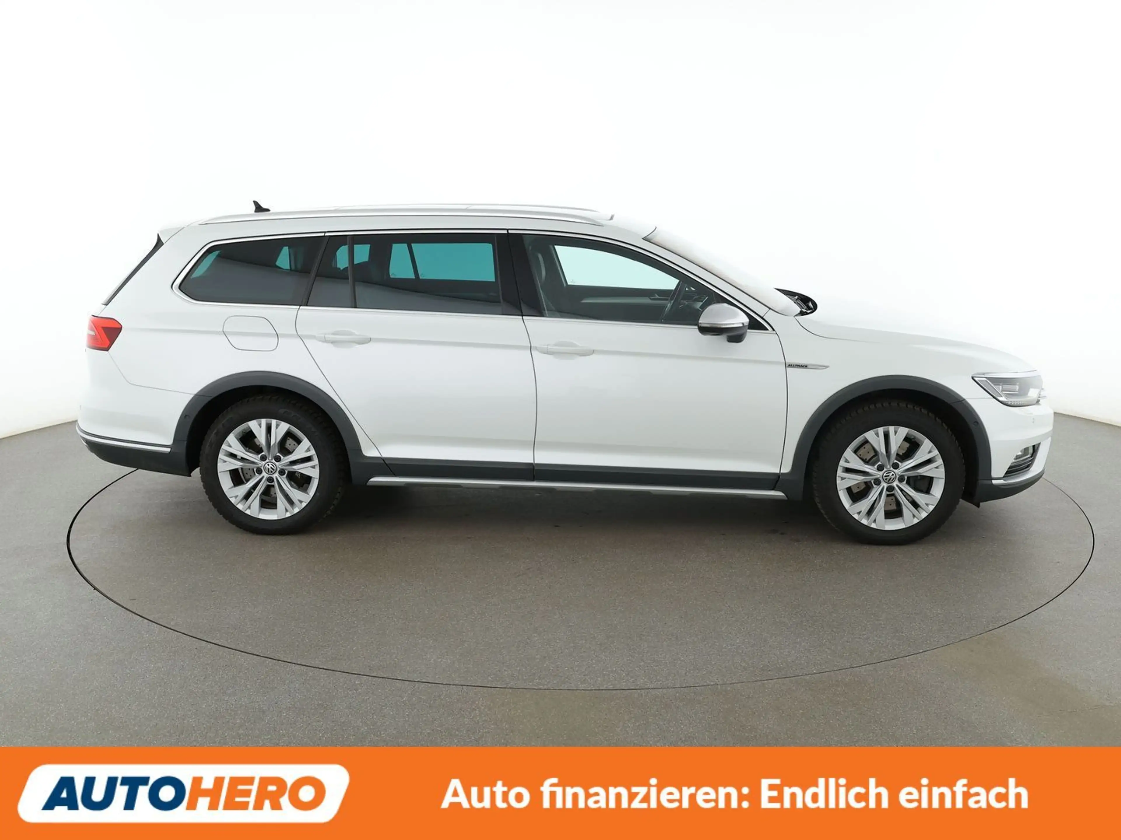 Volkswagen Passat Alltrack 2.0 TDI 4Motion BlueMotion Tech Aut.*NAVI*360* — photo 7
