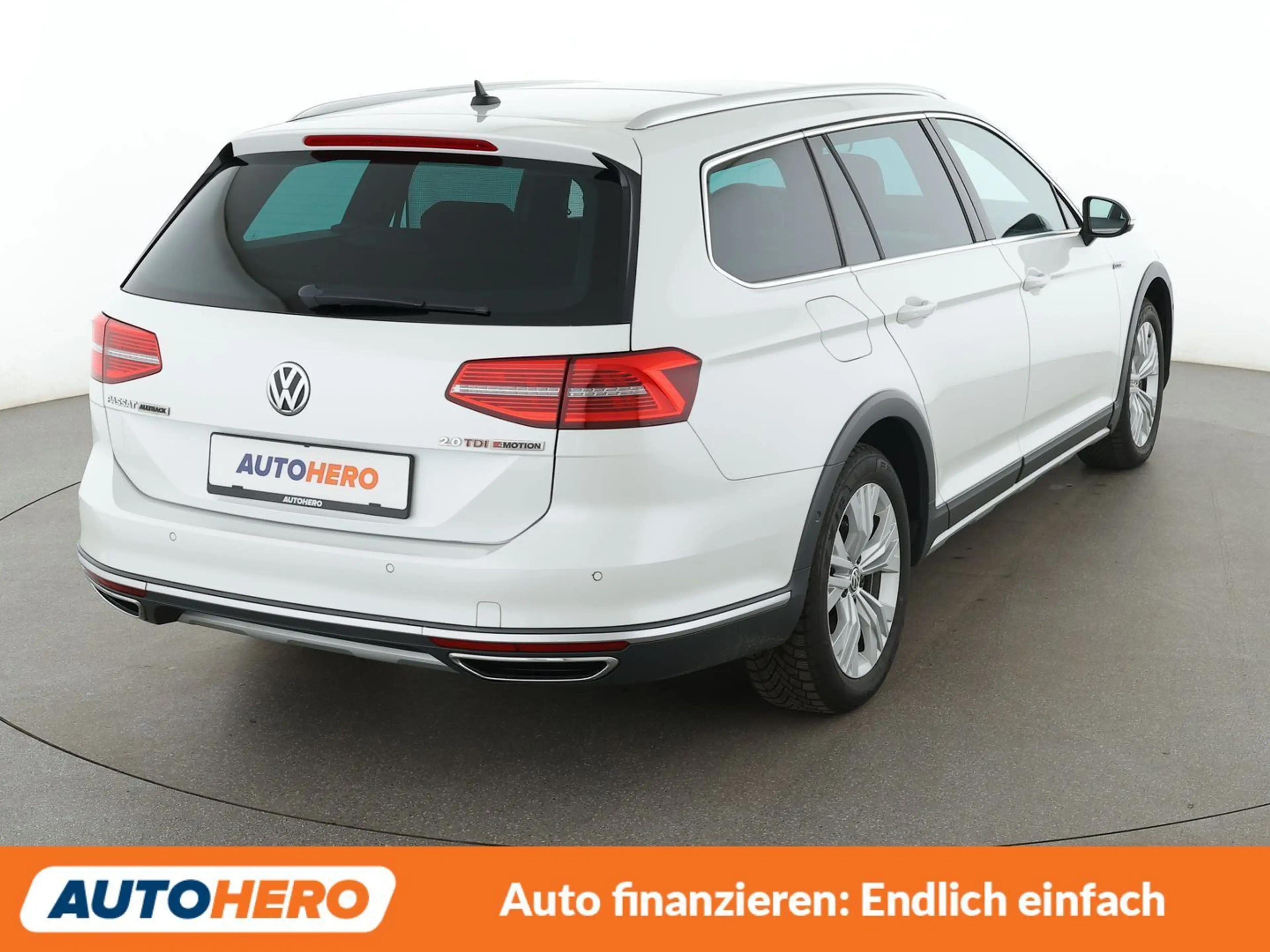 Volkswagen Passat Alltrack 2.0 TDI 4Motion BlueMotion Tech Aut.*NAVI*360* — photo 6