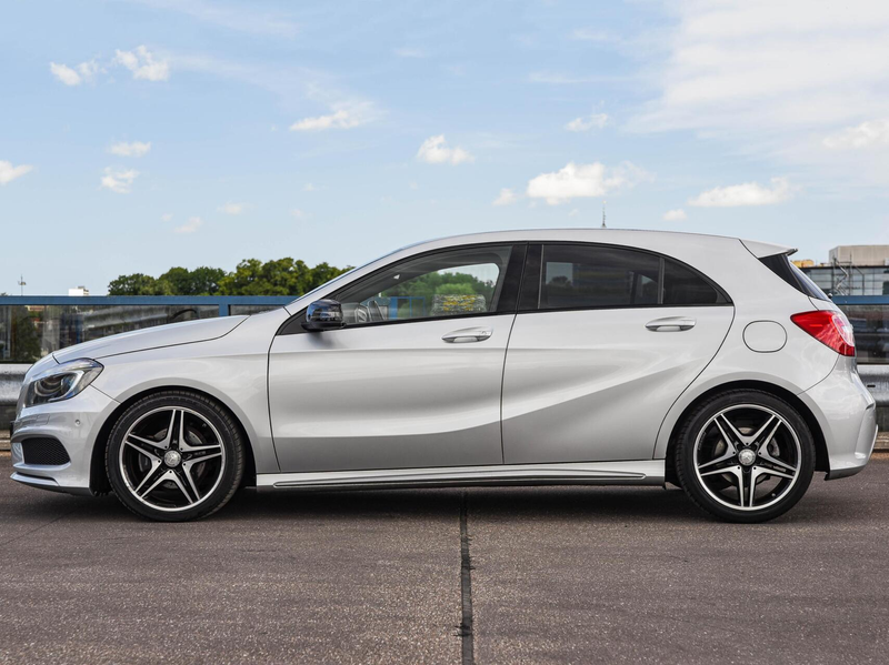 Mercedes-Benz A 180 AMG Night Edition | Automaat | Navigatie | Bi-xeno — photo 7