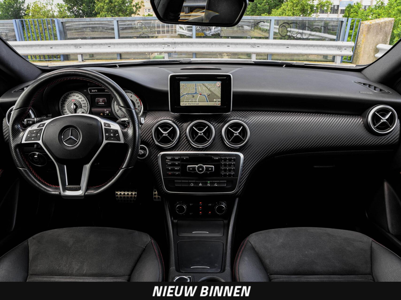 Mercedes-Benz A 180 AMG Night Edition | Automaat | Navigatie | Bi-xeno — photo 2
