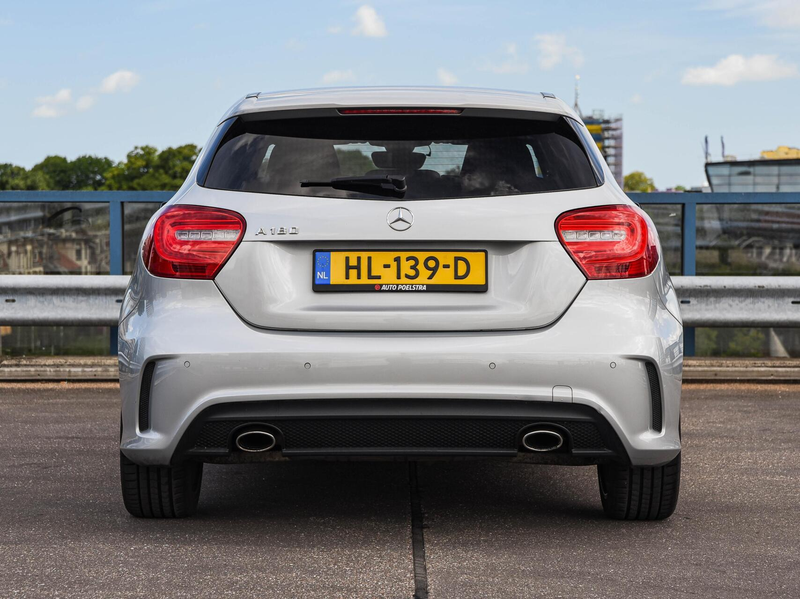 Mercedes-Benz A 180 AMG Night Edition | Automaat | Navigatie | Bi-xeno — photo 5