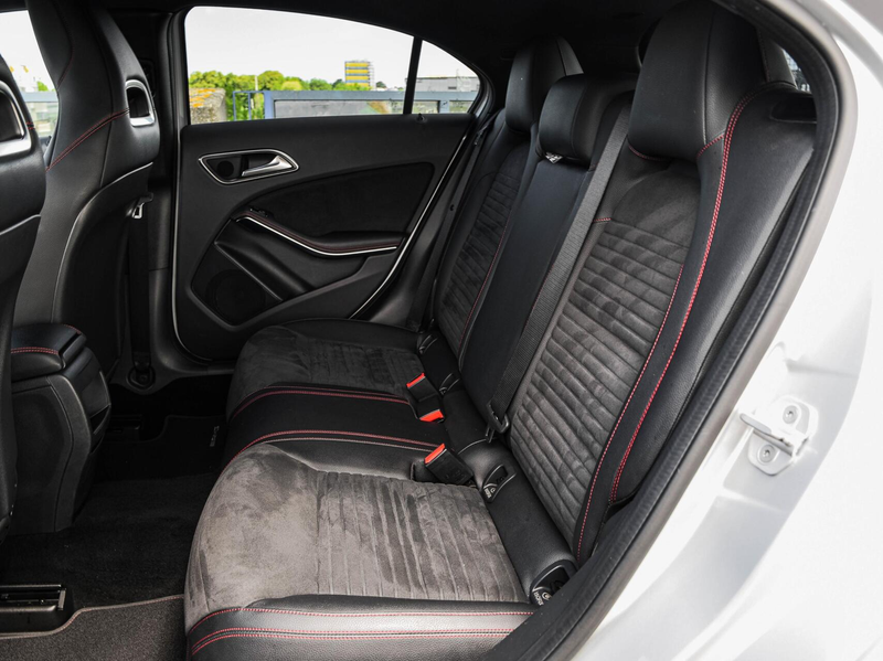 Mercedes-Benz A 180 AMG Night Edition | Automaat | Navigatie | Bi-xeno — photo 12