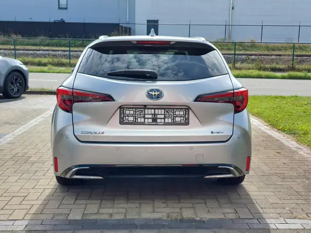 Toyota Corolla view 9