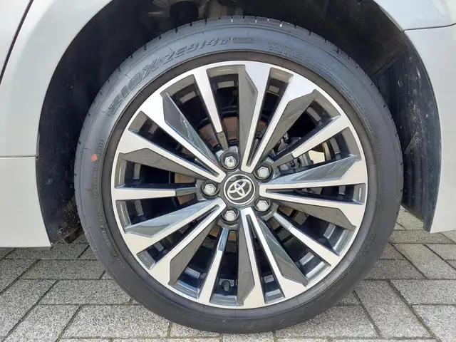 Toyota Corolla view 12