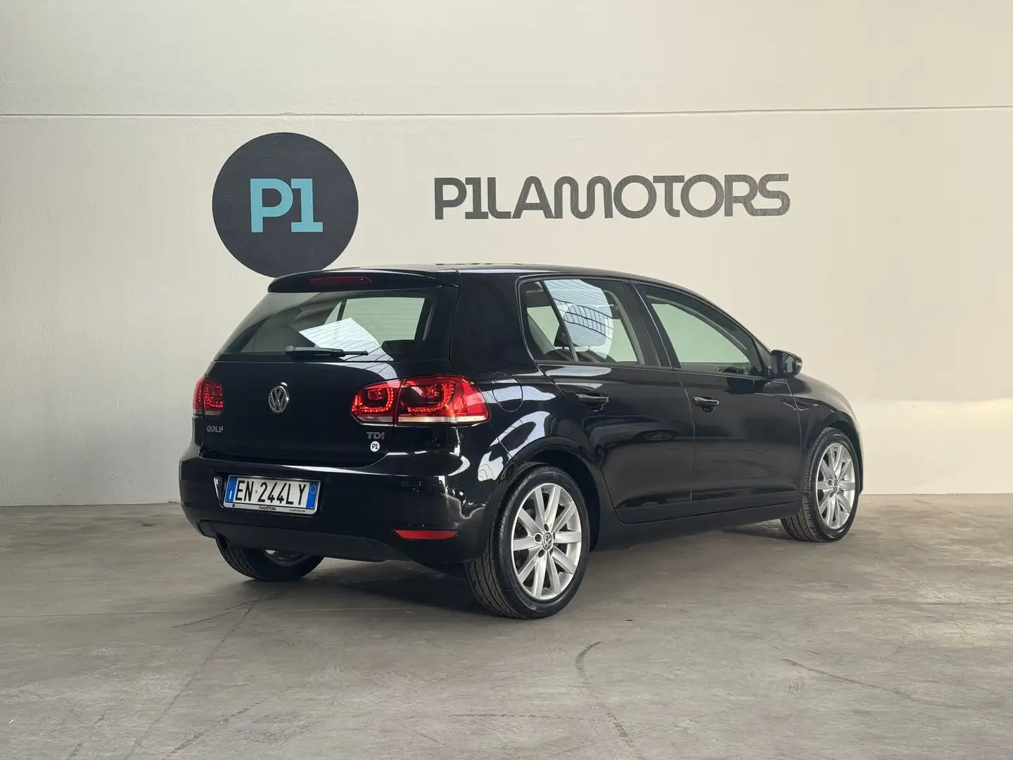 Volkswagen Golf Golf 5p 1.6 tdi Highline c/xeno Uniproprietario Neopatentati Schwarz - 2