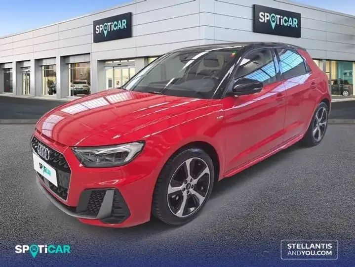 Audi A1 Sportback 30 TFSI Adrenalin black line 6 vel. 2022
