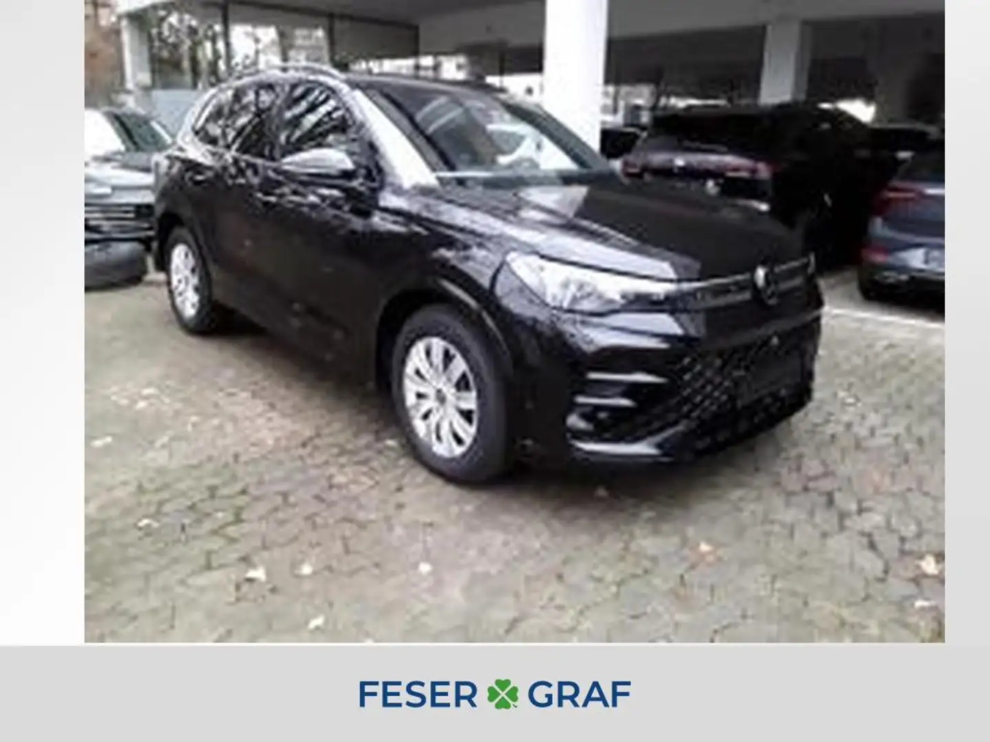 Volkswagen Tiguan R-Line 1,5 l eTSI OPF 110 kW (150 PS Schwarz - 1