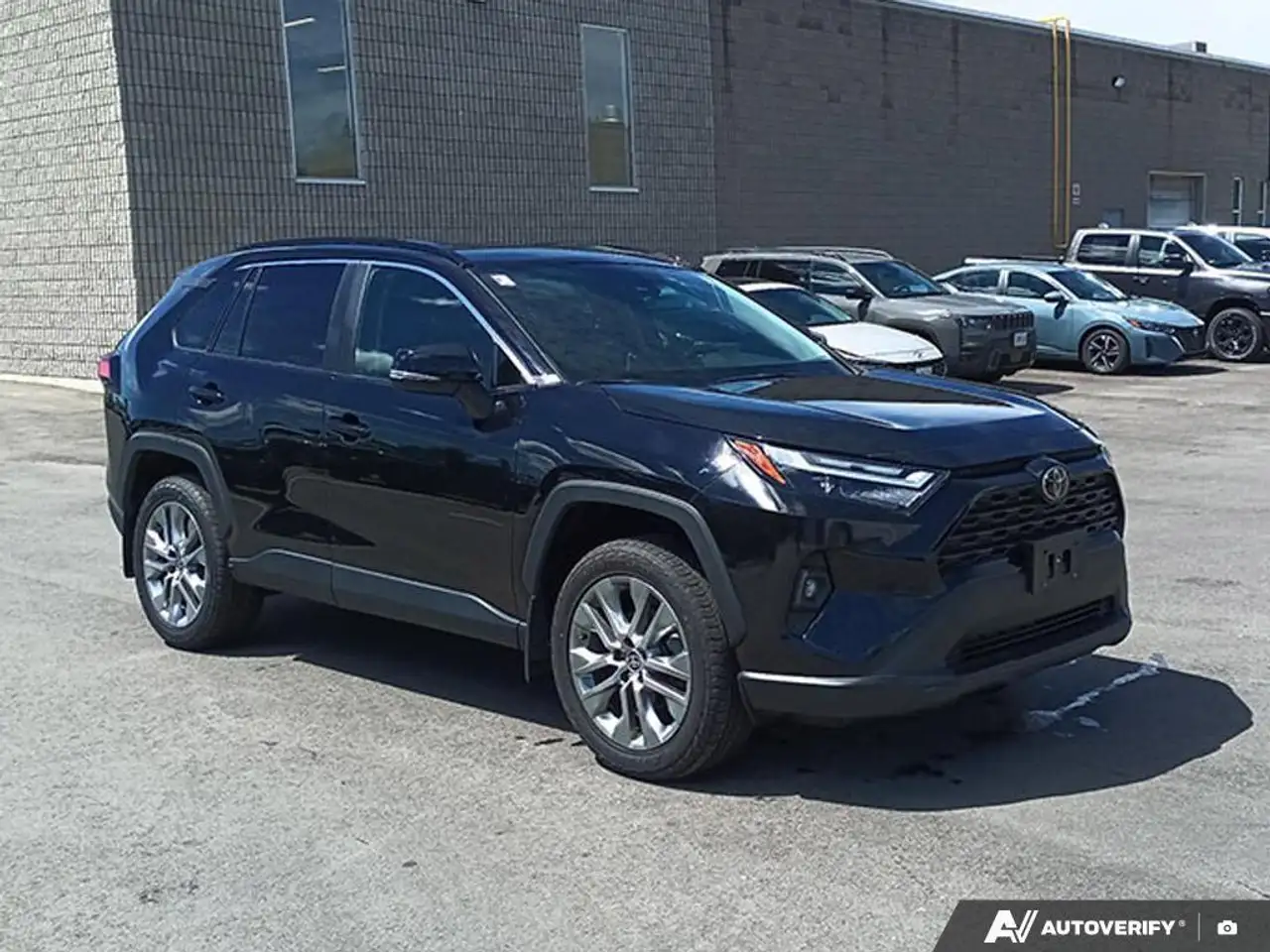 Toyota RAV 4 снимка Toyota RAV 4