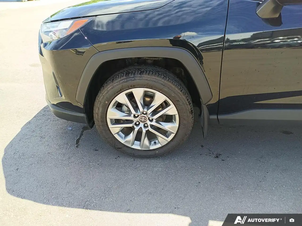 Toyota RAV 4 снимка Toyota RAV 4