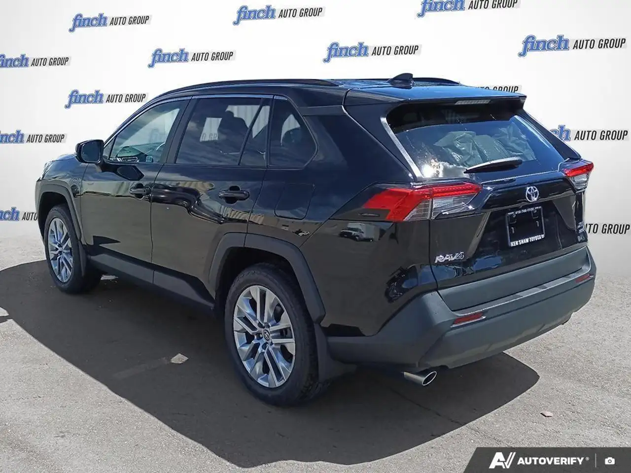 Toyota RAV 4 снимка Toyota RAV 4