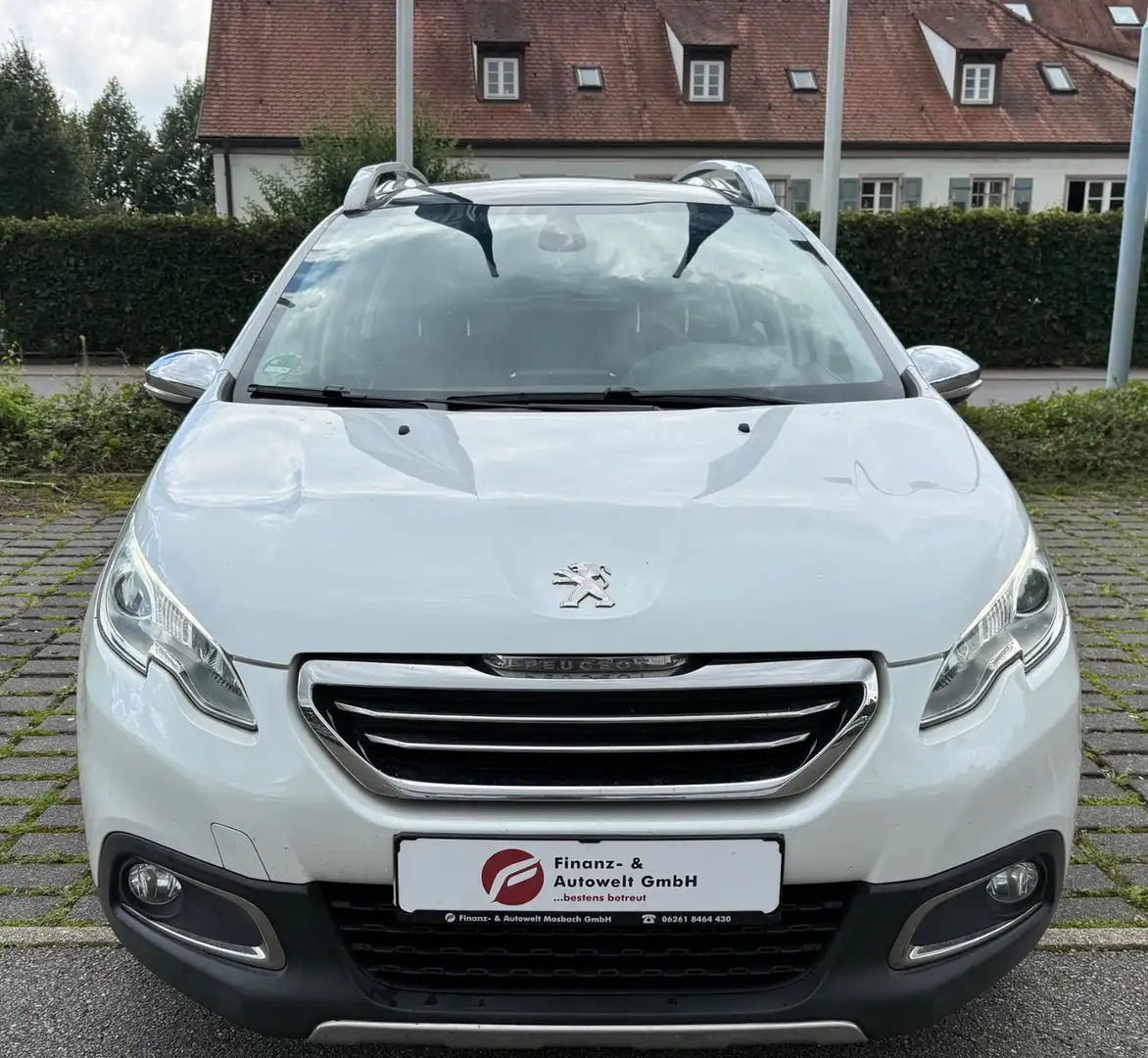 Peugeot 2008 1.2 PureTech 130 Allure/Navi/Pano/SHZ Blanco - 2