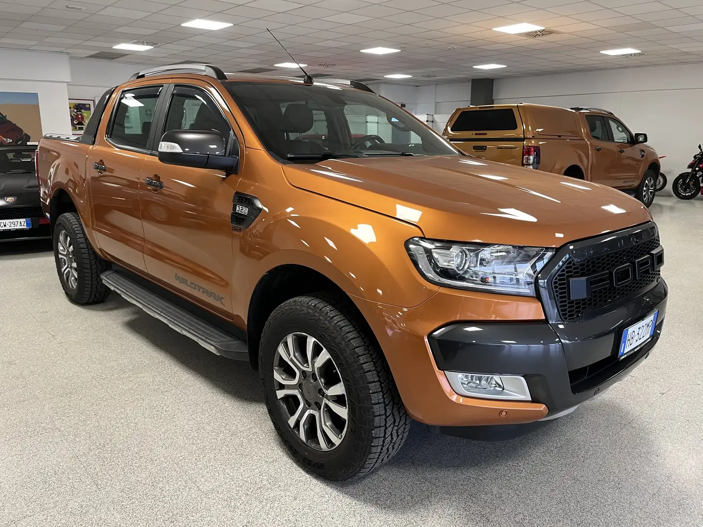 Ford Ranger 3.2 tdci Wildtrak 200cv auto PREZZO FINITO Orange - 2