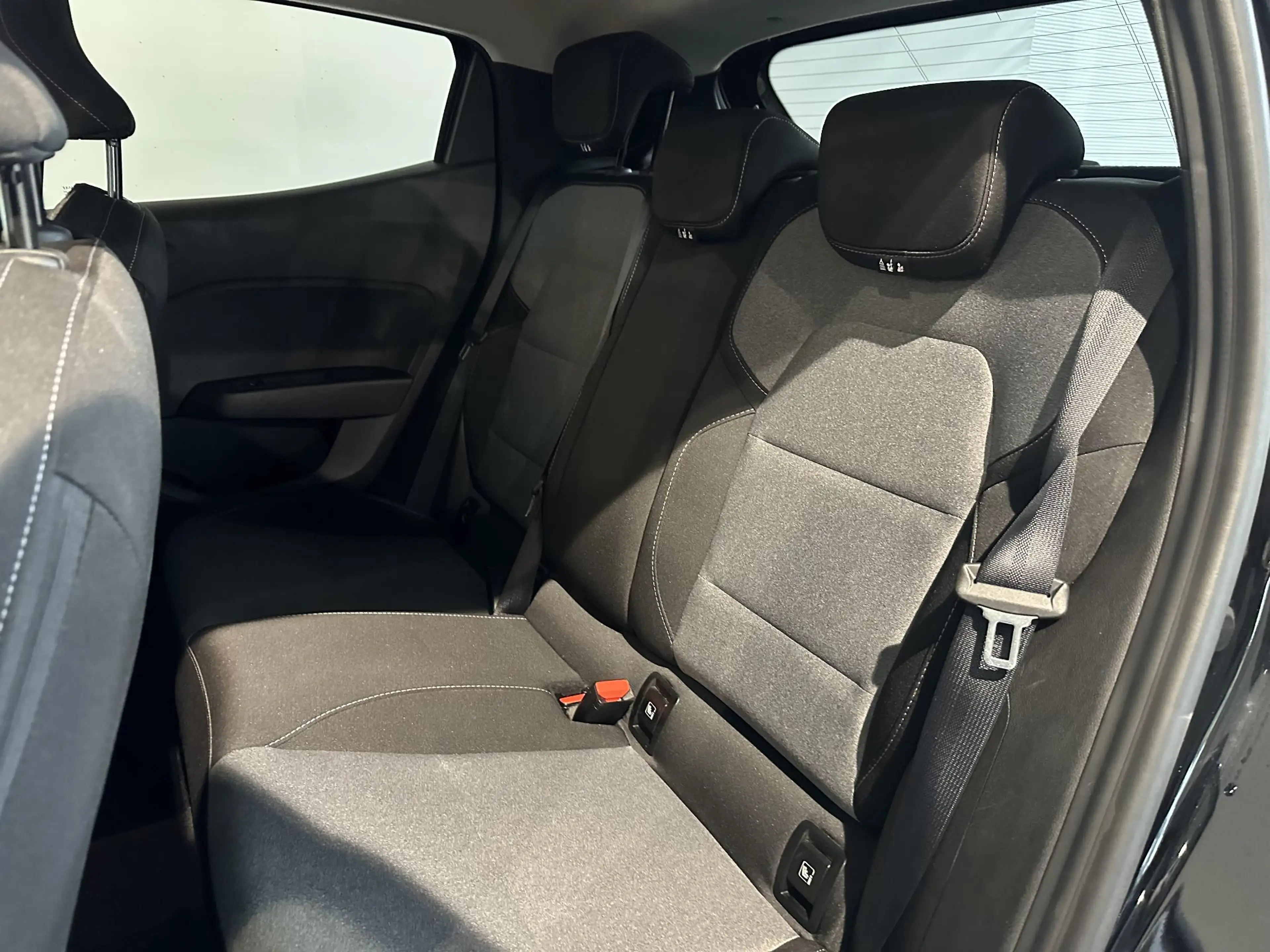 Renault Clio 1.0 TCe 90 GPF evolution ACHTERUITRIJCAMERA | PARK — photo 8