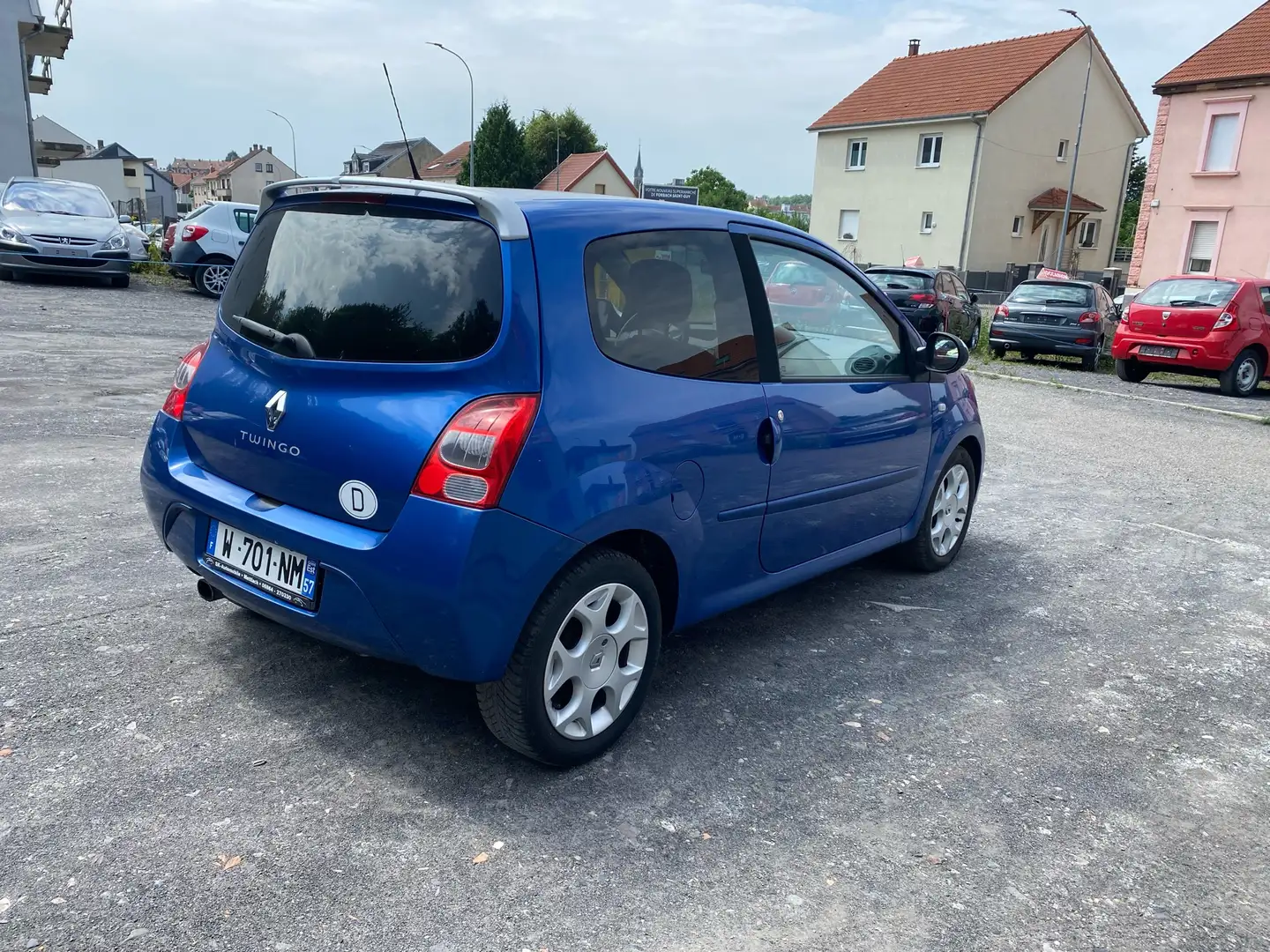 Renault Twingo RENAULT TWINGO GT 1,2 l 16 v Essence CLIMATISÉ Bleu - 2