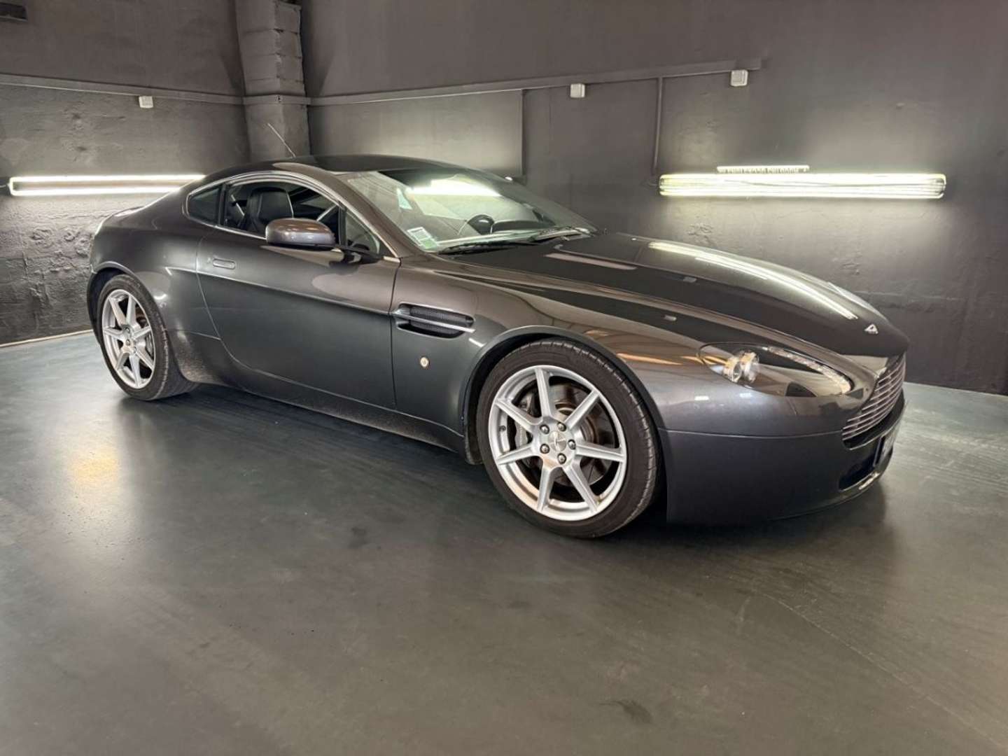 Aston Martin V8 4.3 V8 380CH -  - Joinsteer - #1