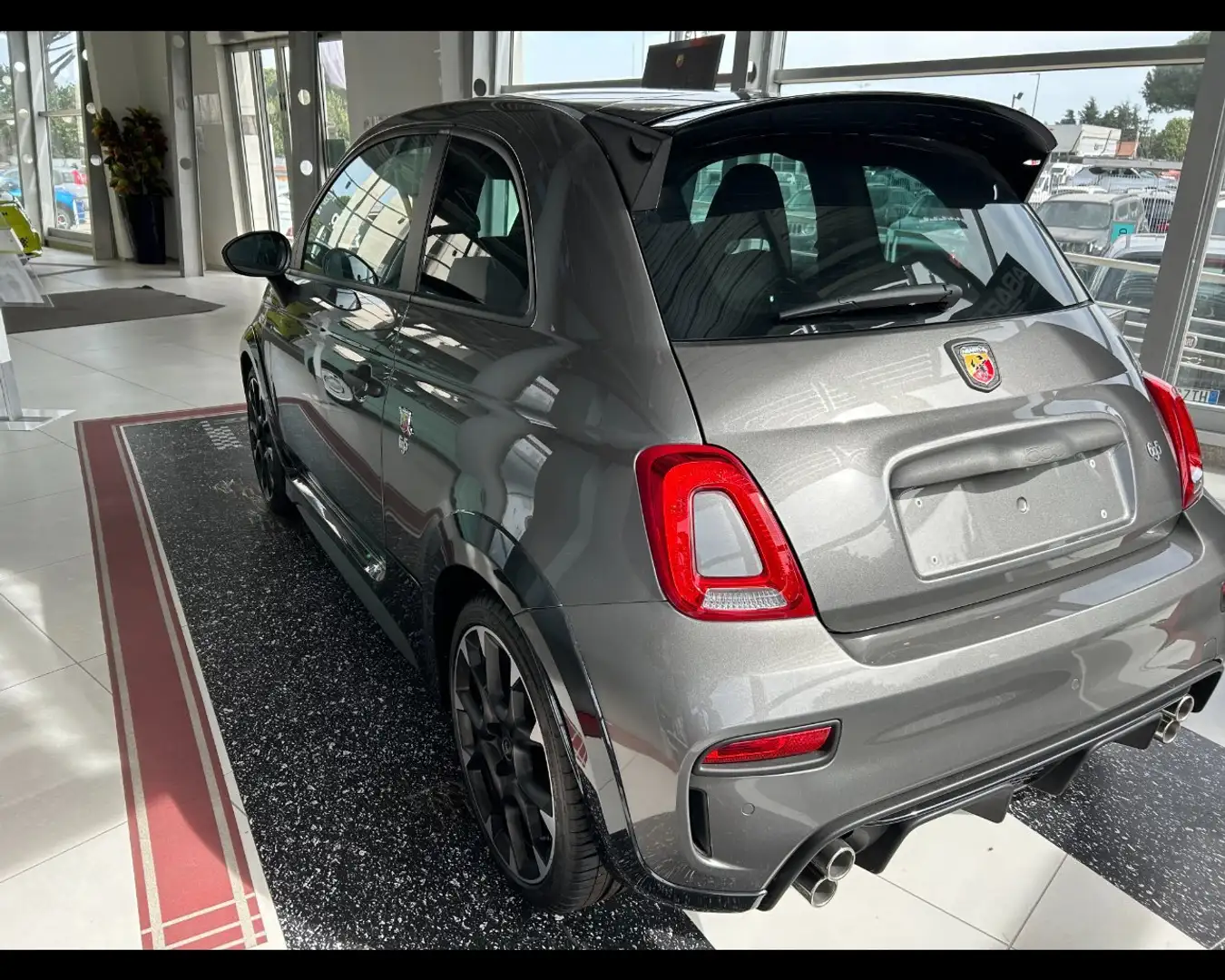 Abarth 695 1.4 Turbo T-Jet 180 CV Tributo 131 Rally Gris - 2