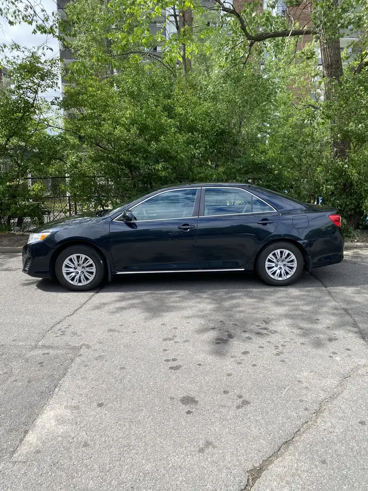 Toyota Camry снимка Toyota Camry