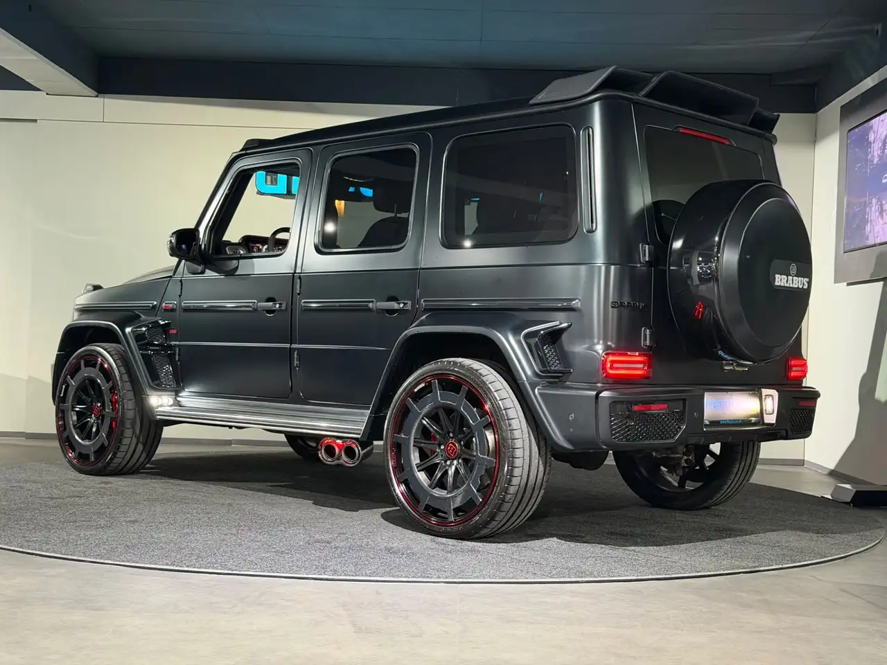 Mercedes-Benz G 63 AMG BRABUS G800 Widestar / 24“ Felgen / ABSOLUTE OPTI Bild 3
