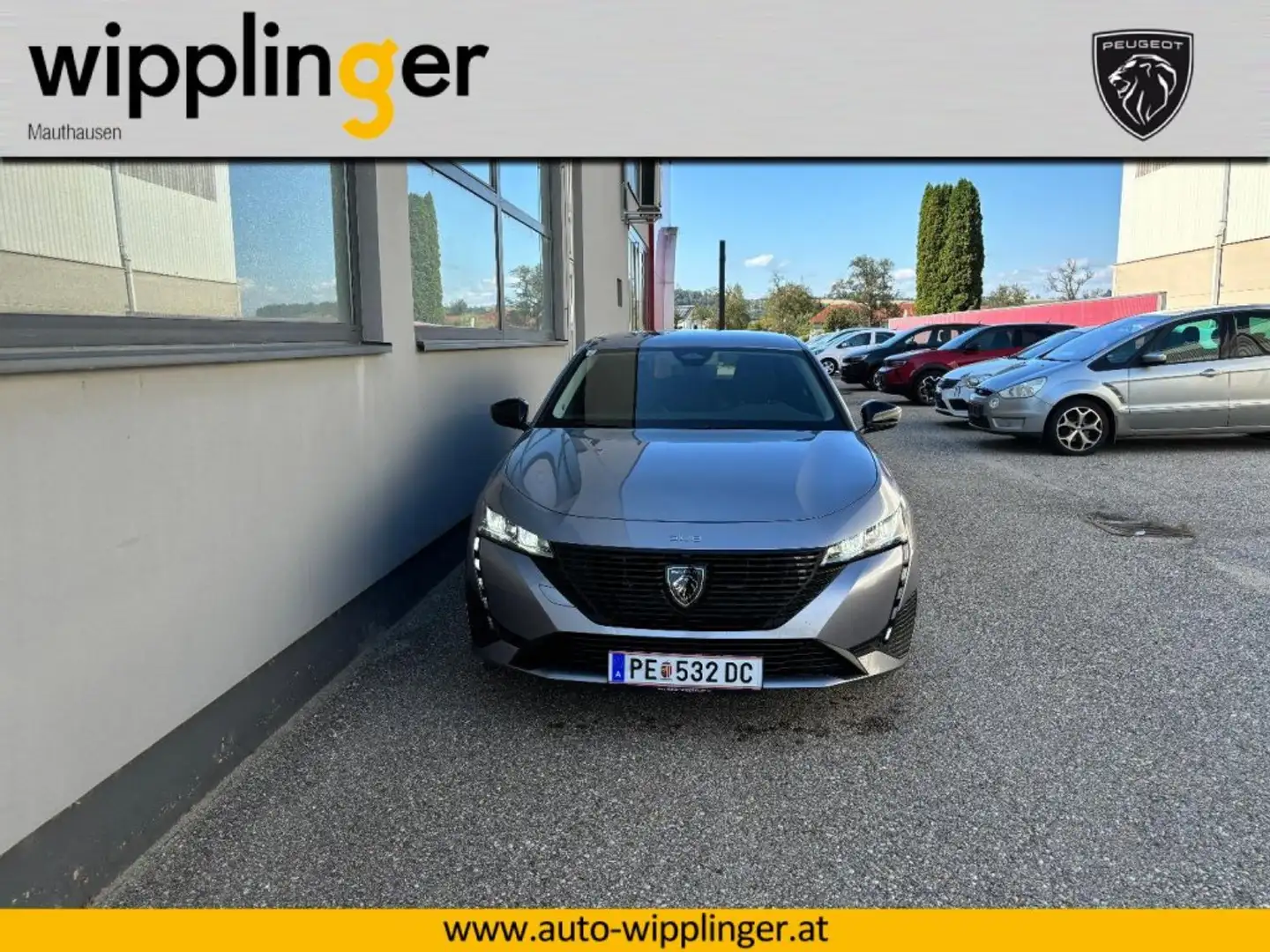 Peugeot 308 SW Active Pack Pure Tech 130PS MT6 Grau - 2