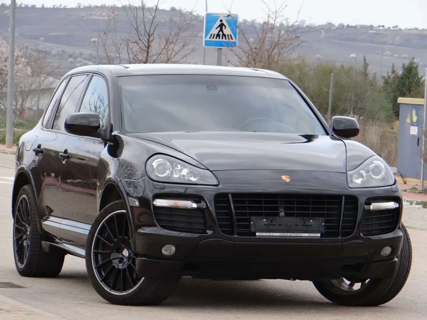 Porsche Cayenne GTS Tiptronic Zwart - 1