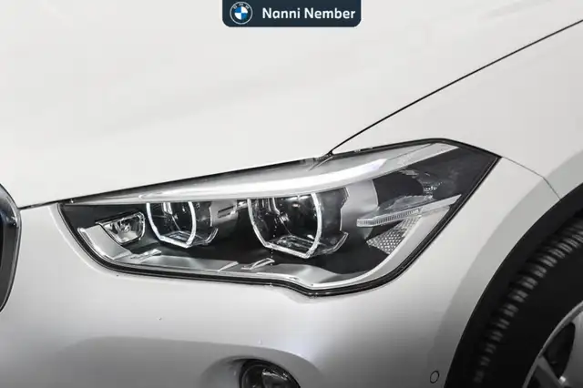 BMW X1 view 5