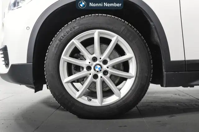 BMW X1 view 7