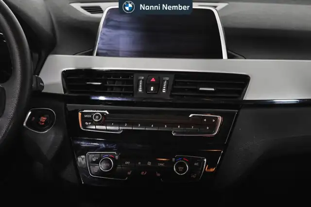 BMW X1 view 12