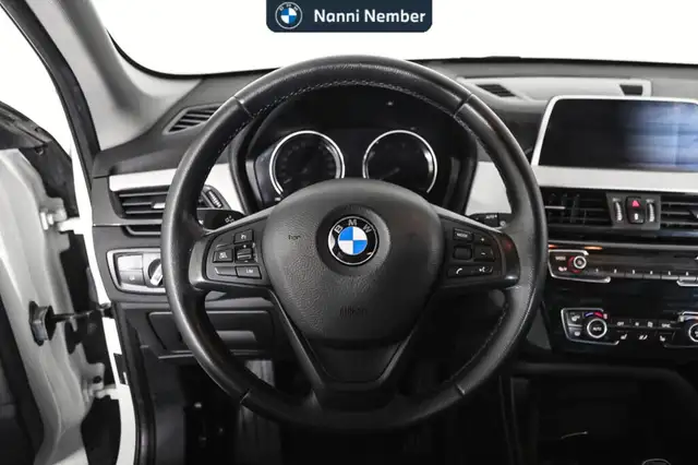 BMW X1 view 10