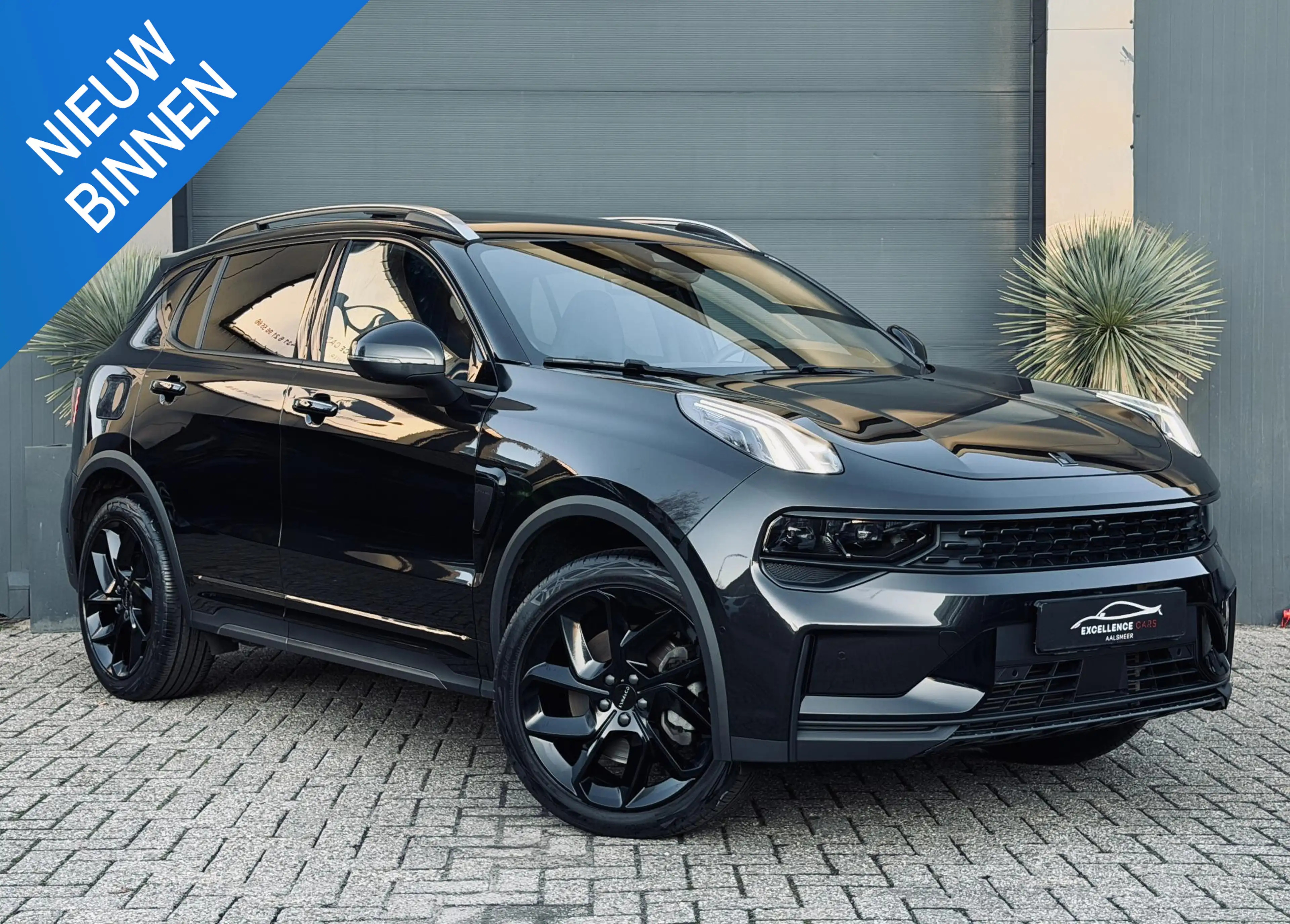 Lynk & Co 01 Pano/Navi/Camera/Trekhaak?blackStyle