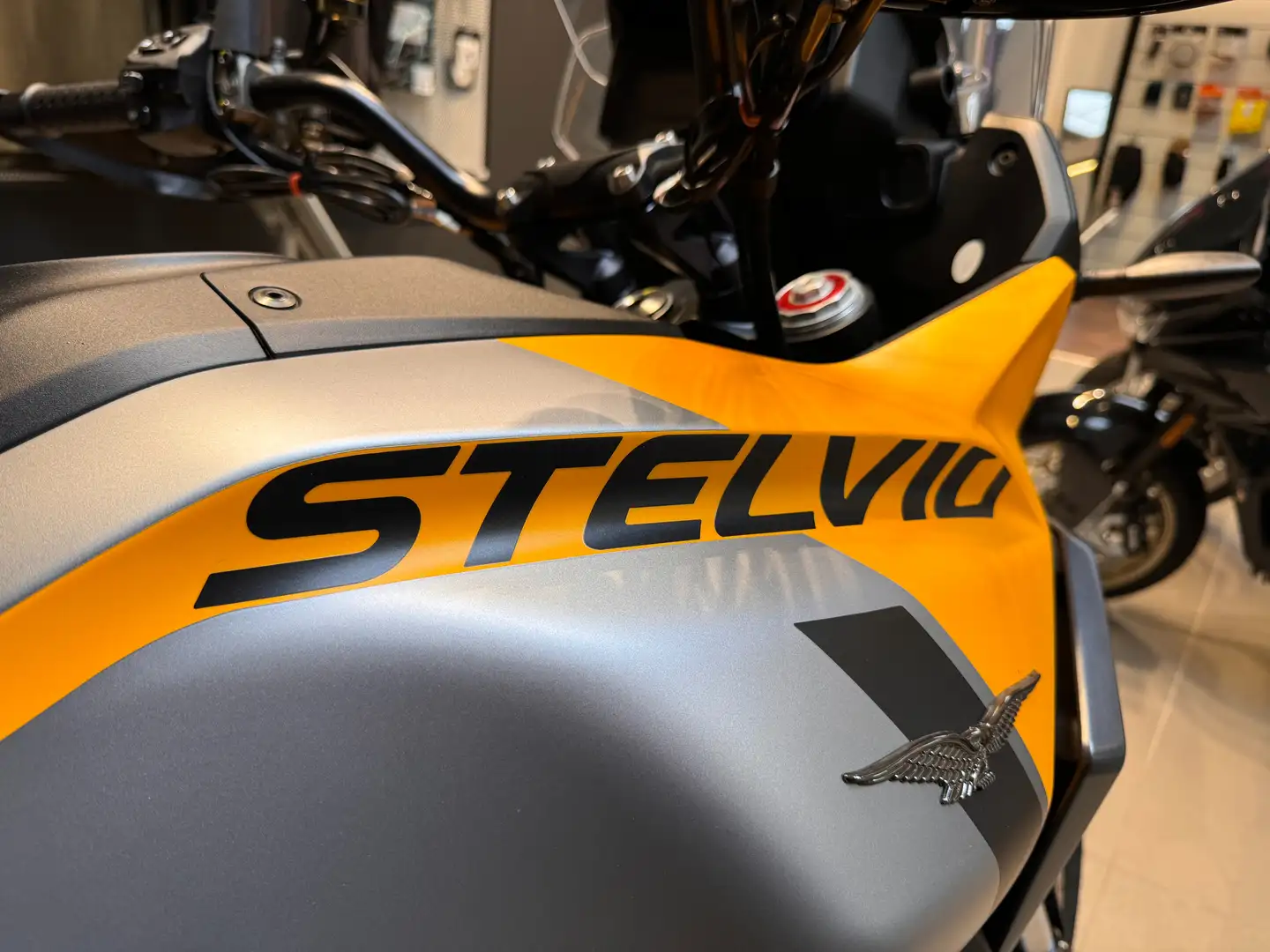 Moto Guzzi Stelvio PFF Rider Assitance Solution* Aktion* Amarillo - 2